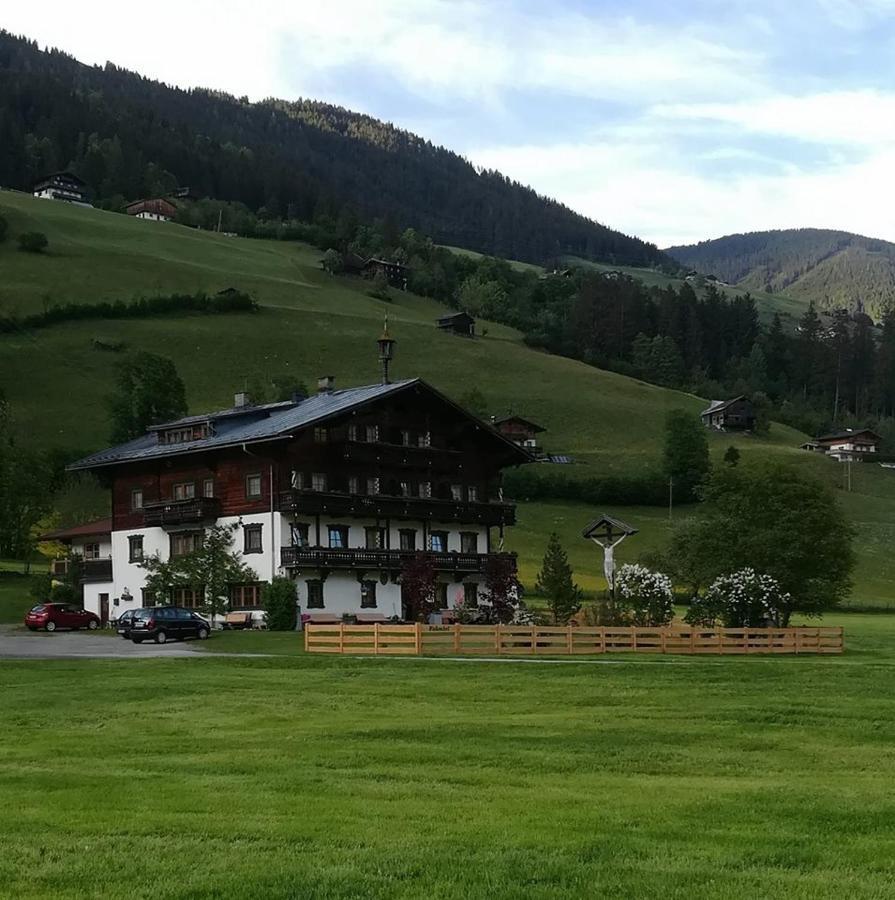 Gasthof Finkenhof Wald im Pinzgau Eksteriør bilde